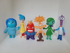 1735443818_Divertidamente-Ansiedade-Raiva-Alegria-Colecionavel-Kit-6-Miniaturas-Bonecos-Cartoon