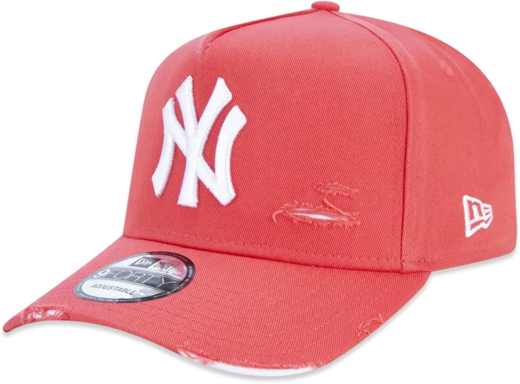 1736939050_Bone-New-Era-9FORTY-A-Frame-MLB-New-York-Yankees-Destroyed