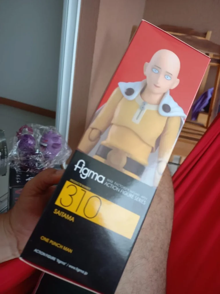1738131333_Action-figure-Saitama-One-Punch-Man-Boneco-Articulado-com-Acessorios