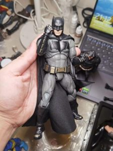 Bat-man Action Figure Fondjoy Ben Affleck Liga da Justiça DC Boneco Figura de Ação BVS